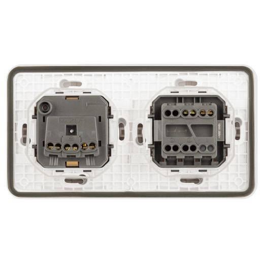 Блок розетка с выключателем ЭРА Эксперт 11-7521-01 IP55 16A-10AX-250В горизонт. СУ белый