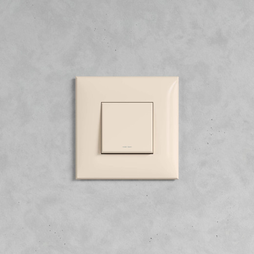 Кнопка одноклавишная в стену, Avanti, ванильная дымка