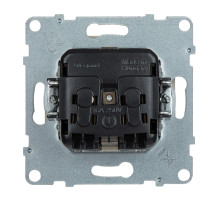 Legrand/Daccord SUNO Слоновая кость Розетка 2К+З 16А 250В.Винтовые зажимы..