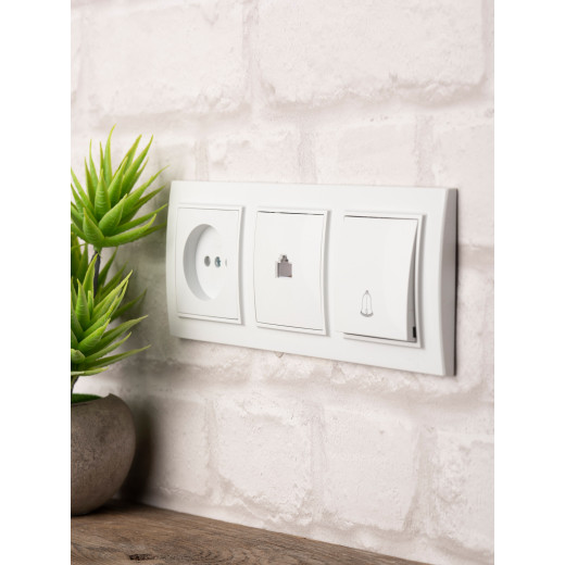 Минск Рамка 3-местная горизонтальная белая EKF Basic