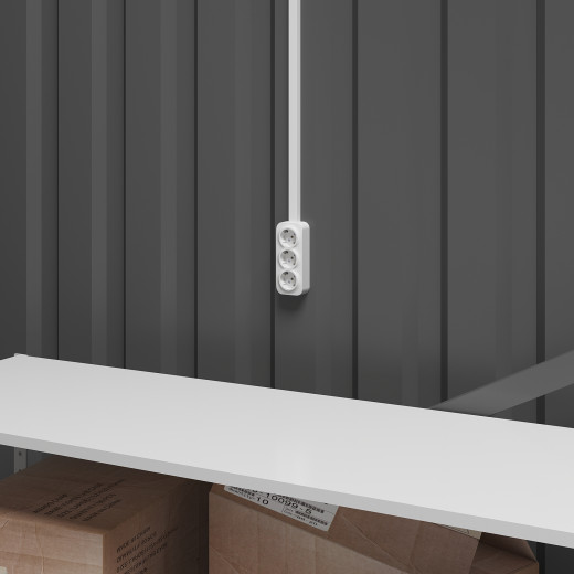 Розеточный блок тройной с заземлением - Legrand Quteo - с предварительным подключением со шторками IP20 16А 250В винтовые зажимы накладной монтаж - белый