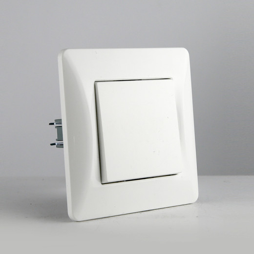 Выключатель одноклавишный, 10А, 220-250V (белый)