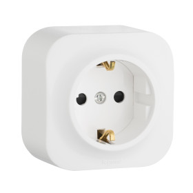 Legrand Quteo Белый Розетка с/з.