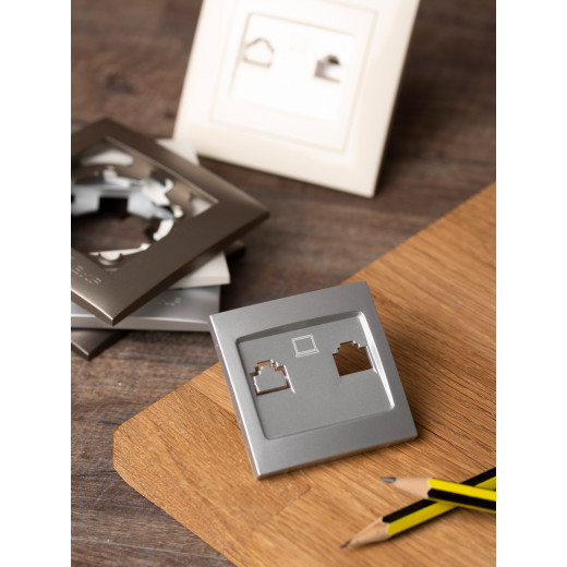 Валенсия лицевая панель розетки RJ-45 1-местная сталь EKF PROxima