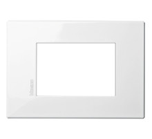 BT Axolute Air White Рамка 3 модуля.