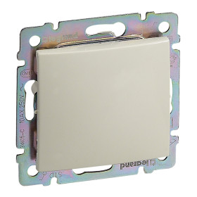 Legrand Valena Крем Переключатель 1-клавишный IP44.