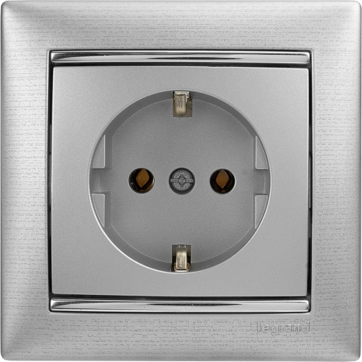 Розетка с заземлением - Legrand Valena - без шторок 16А 250В винтовые зажимы - алюминий