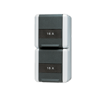 JUNG Двойная горизонтальная SCHUKO розетка IP44 16A 250V~, защита от детей