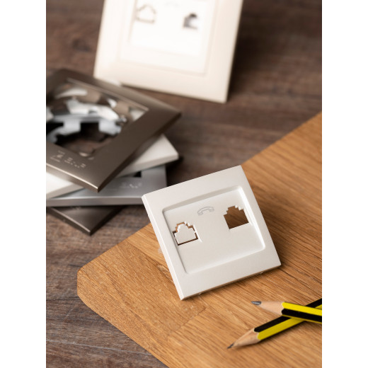 Валенсия лицевая панель розетки Phone 1-местная жемчуг EKF PROxima