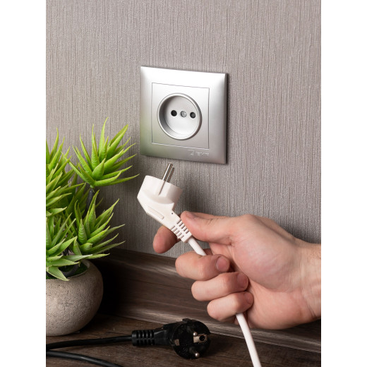 Валенсия лицевая панель розетки 1-местной б/з 10 А сталь с защ. штор. EKF PROxima