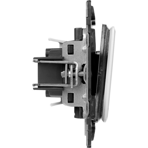 Valena ALLURE.Выключатель 10АХ 250В с лицевой панелью.Безвинтовые зажимы.Белый