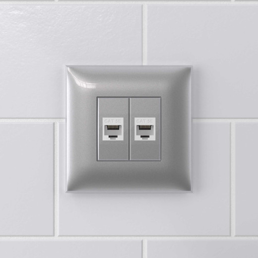 Компьютерная розетка RJ-45 без шторки в стену, кат.5е двойная, Avanti, закаленная сталь