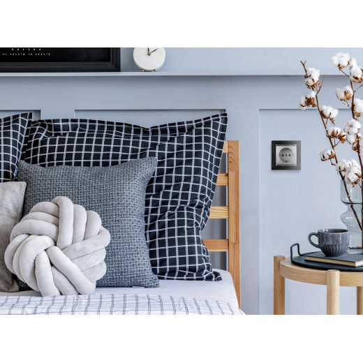 Розетка с заземлением - Legrand Valena - без шторок 16А 250В винтовые зажимы - алюминий