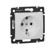 Legrand Valena Бел Розетка 1-ая с/з с защитными шторками.