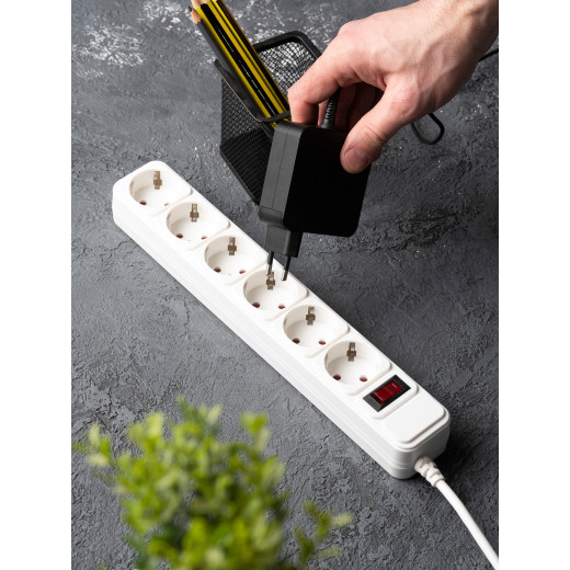 Сетевой фильтр 6*1,8м 16А/3,2кВт с выкл. c/з ПВС 3x1,0 Блокбастер XL EKF PROxima