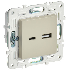 IEK SKANDY Бежевый Розетка USB A+C 18Вт SK-R13B