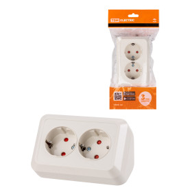 TDM Розетка угловая двойная 2П+3 открытой установки с з/ш IP20 250В 16А сл. кость 