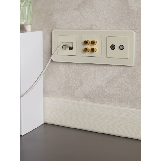 BRITE Аудиорозетка 4-мест. РА10-БрКр беж. IEK