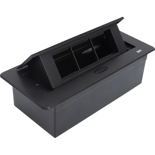 PRIMER Блок розеточный с выдвиж. крышкой 6 мод. черн. IEK