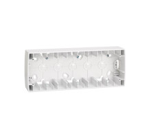 Simon 82 Белая Коробка монтажная 3-ая для накладной установки, высота 43 мм