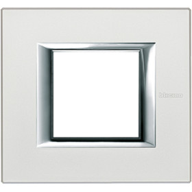 BT Axolute Жемчужное Серебро Рамка 2 мод прямоугольная.