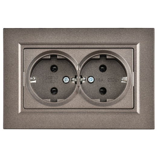 BRITE Роз 2-я с з/к без з/ш пл 16А в сб РСПл12-3-БрТБ бр IEK