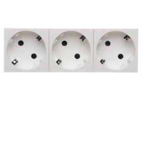 SPL Розетка электрическая 3х2К+З со шторками, с безвинтовым зажимом, под углом 45гр (белый)