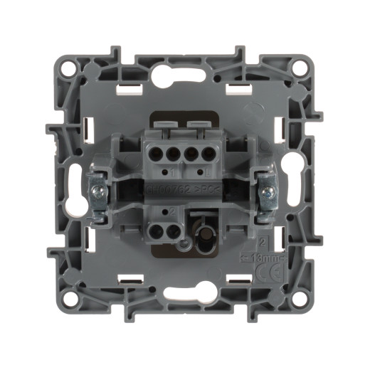 Выключатель одноклавишный - Legrand Etika - 10А 250В безвинтовые зажимы - слоновая кость