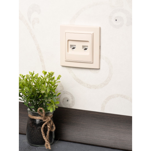 Розетка RJ-45 1-мест. СП бежевый Минск EKF