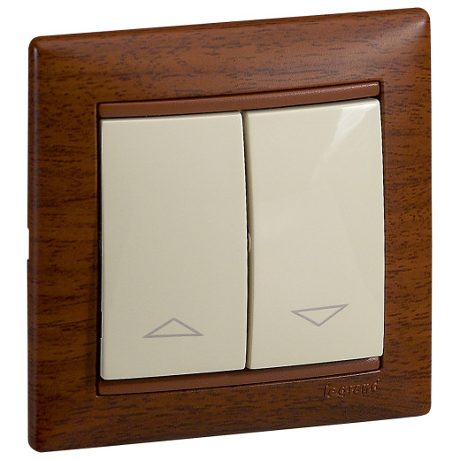 Рамка 1 пост - Legrand Valena - тонированное дерево