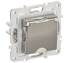 IEK SKANDY Никель Розетка с/з с защитными шторками и крышкой 16А IP44 SK-R11N