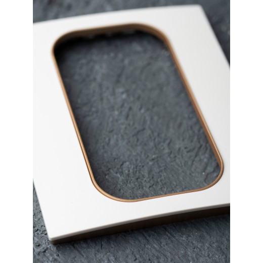 Стокгольм Рамка для розетки 2-местная белая с линией цвета шампань EKF PROxima