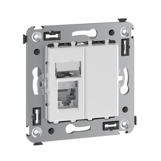 Компьютерная розетка RJ-45 в стену, кат.5e одинарная экранированная, Avanti, белое облако