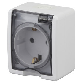 ЭРА Розетка Эксперт 11-2402-01 2P+E IP54 шторки 16A-250В ОУ белый