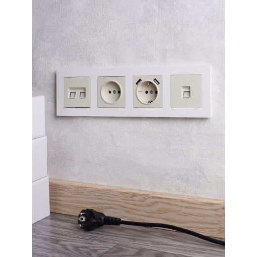 BRITE Рамка 4-мест. РУ-4-Бр бел. рифленый IEK