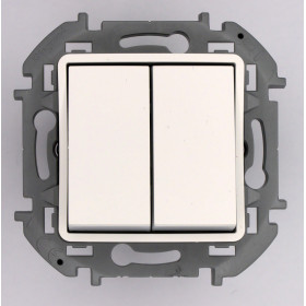 Legrand/Daccord INSPIRIA Белый Переключатель двухклавишный 10 AX - 250 В.