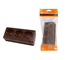 TDM Розетка 3-х местная горизонтальная 2П+3 открытой установки IP20 16A с з/ш бук 