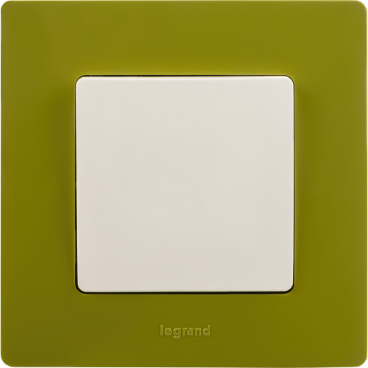 Выключатель одноклавишный - Legrand Etika - 10А 250В безвинтовые зажимы - белый