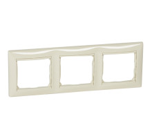 Legrand Valena Крем Рамка 3-ая гориз.