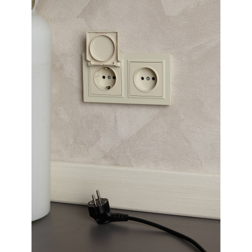 BRITE Рамка 2-мест. IP44 РУ-2-БрКр-44 беж. IEK