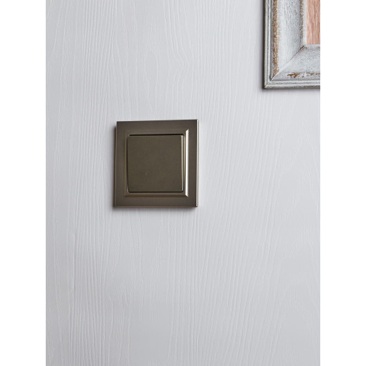 BRITE Выключ. 1-кл. прох. 10А ВС10-1-6-БрШ шамп. IEK