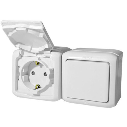 Блок выключатель и розетка с заземлением с защитными шторками - Legrand Quteo - IP44 16А 250В винтовые зажимы накладной монтаж - белый