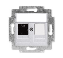 ABB EPJ Levit серебро / дымчатый чёрный Розетка компьютерная RJ45 кат,5e+заглуш,, серебро