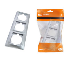 TDM Рамка 3-х постовая горизонтальная серебр. металлик 