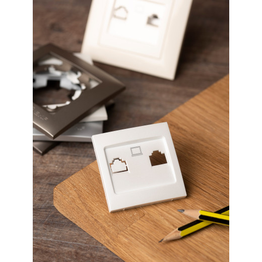 Валенсия лицевая панель розетки RJ-45 1-местная жемчуг EKF PROxima