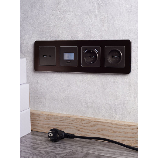 BRITE Роз. USB A+C 18Вт РЮ11-1-БрТБ бр. IEK