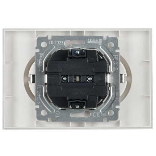 BRITE Роз. 2-я с з/к без з/ш 16А в сб. РС12-3-БрБ бел. IEK