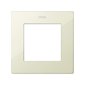 Simon 24 Слоновая кость Рамка 1-ая