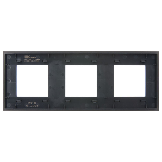 SKANDY Рамка 3-мест. SK-F23Bl стекло черн. IEK