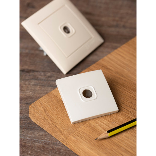 Валенсия лицевая панель розетки TV 1-местная 75Ом 5-862МГц жемчуг EKF PROxima